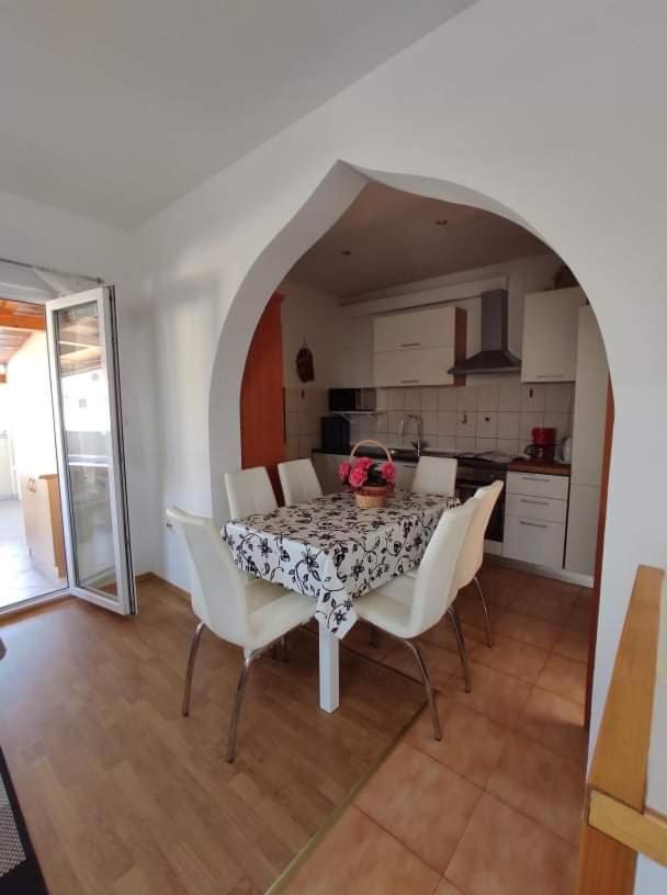 PUY Apartmani Amans מראה חיצוני תמונה