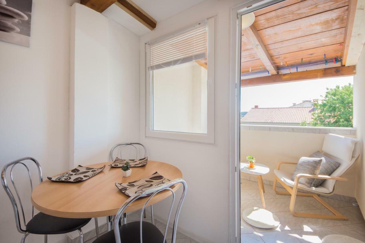 PUY Apartmani Amans מראה חיצוני תמונה